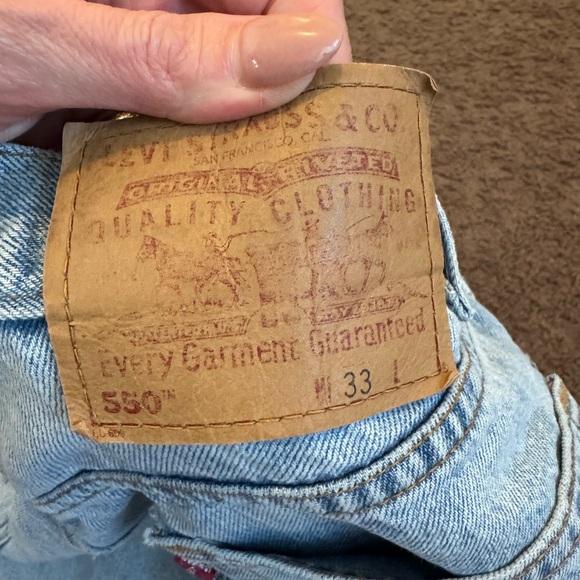 2 FOR $20 Levis 550 Relaxed Light Wash Denim Shorts Size 33 x 7 Inch Inseam - Picture 5 of 9